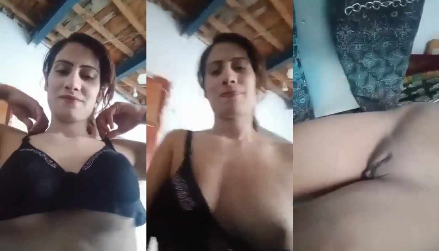 Village Slim Cute Girl Showing Boobs Saved Pussy Hot Nude Sex