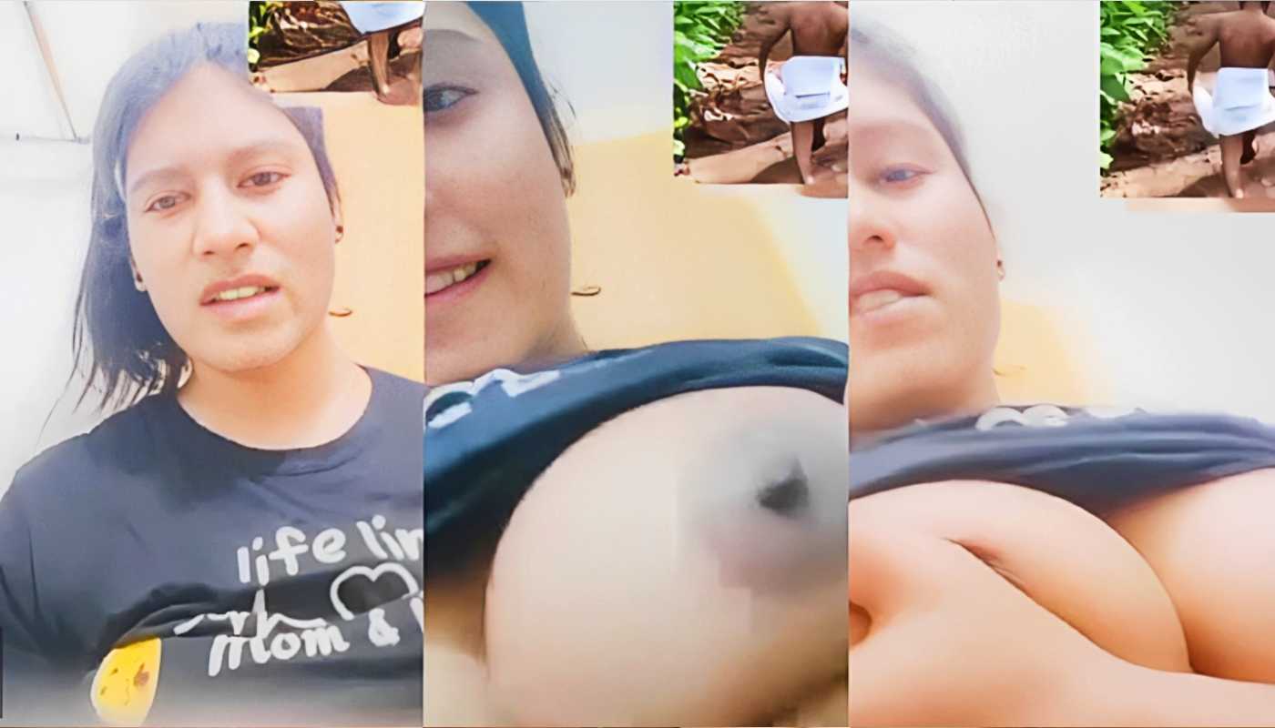 Horny Girlfriend in Balck Top Showing Boobs and Pussy to Lover in VC