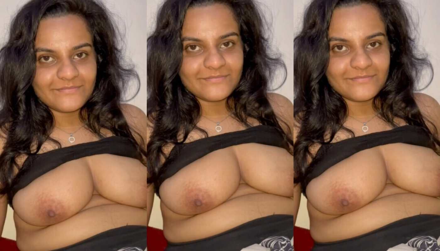 Indian Girl Boob Pressed By Boyfriend Short Clip