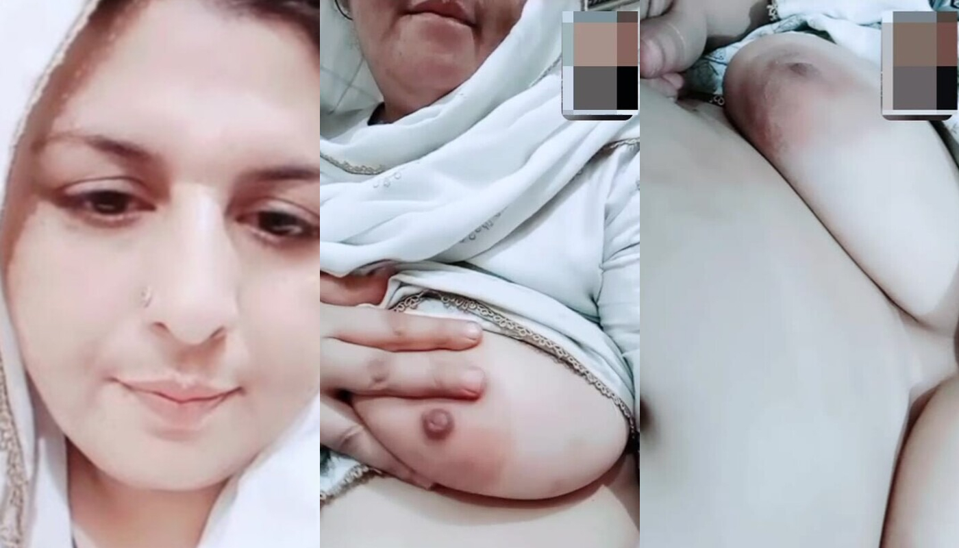 Pakistani Milf Showing On Video Call