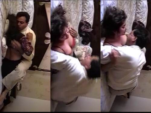 Just married pakistani couple enjoying their sex life liked video