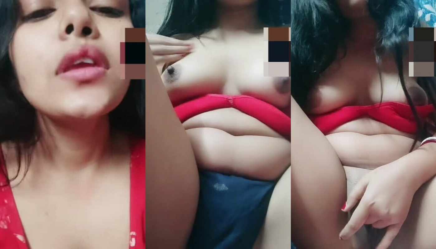 Beautiful Indian Sexy Girl Remove Her Red Bra Showing Boobs and Fingering Pussy Desi Nude MMS